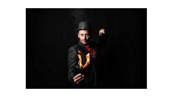 Magic Julien - <p>Notre magicien enfant pour émerveiller petits et grands enfants</p>